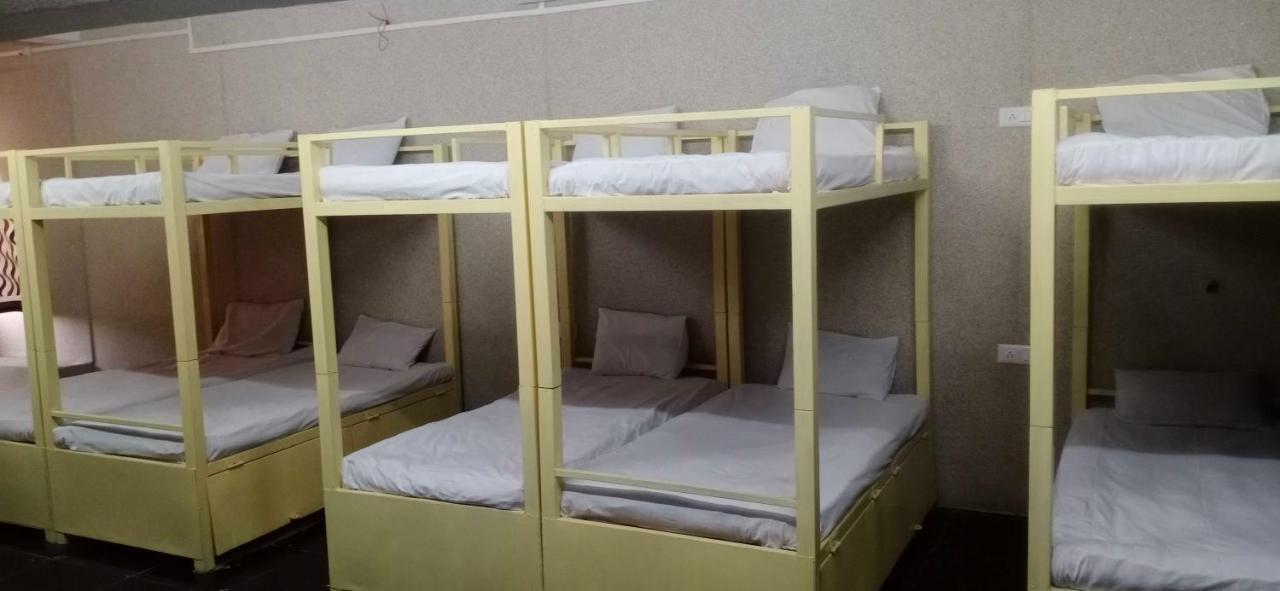 Hotel Mayura, Ankleshwar Buitenkant foto